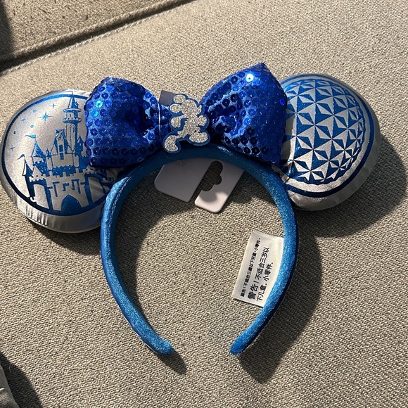 Disney Accessories - RunDisney Mickey Ears NWT